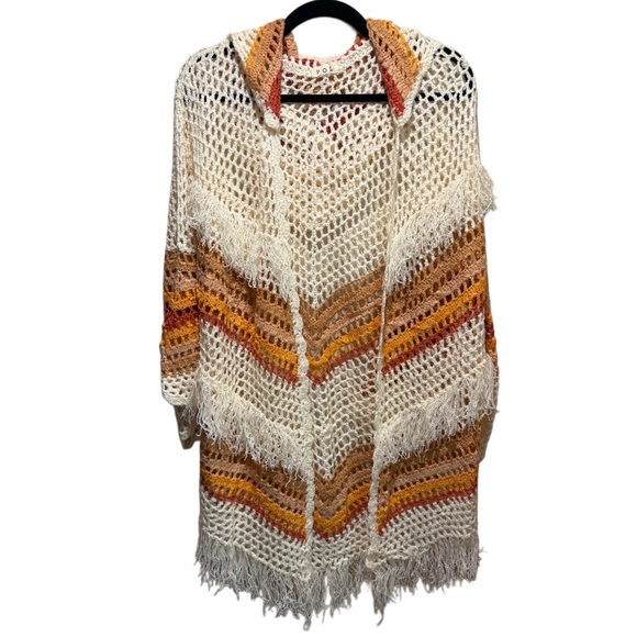 POL New Crochet fringe knit sweater with hood - Picture 2 of 8